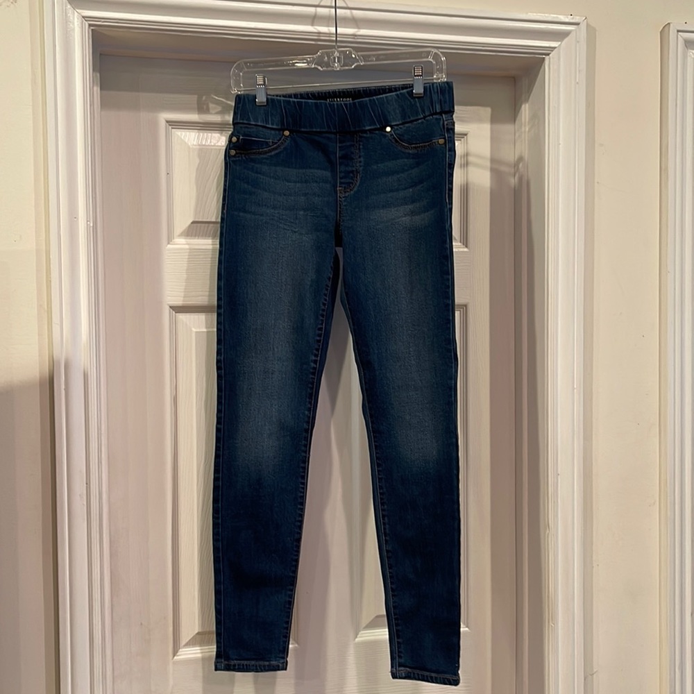 Liverpool “Sienna” pull-on legging silky soft